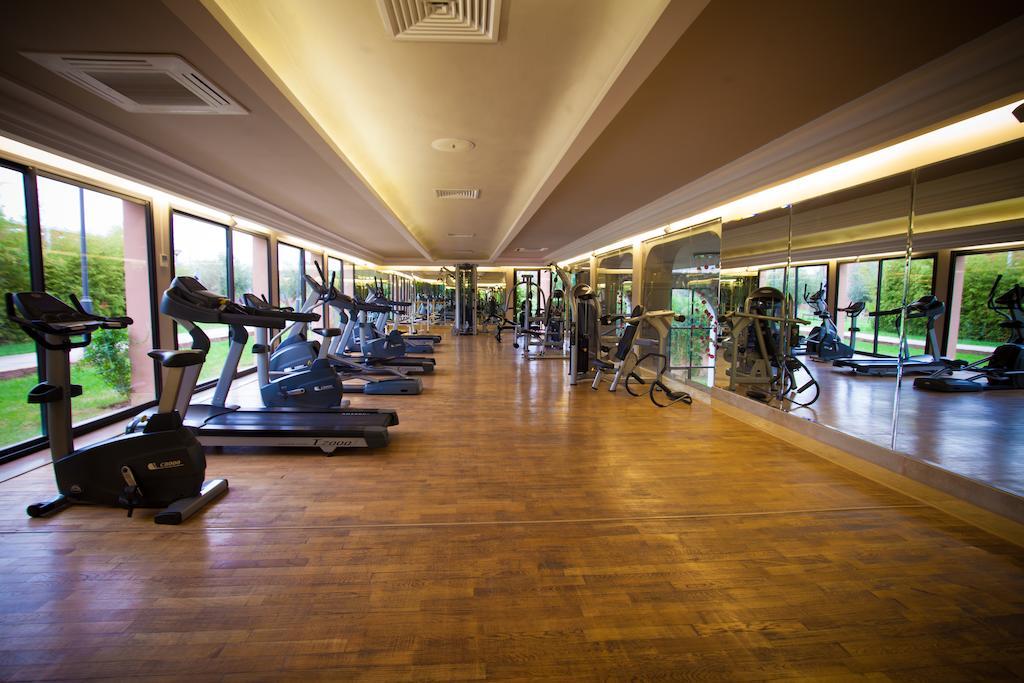 Kenzi Club Agdal Medina - All Inclusive Lahebichate Exterior foto The gym at the hotel